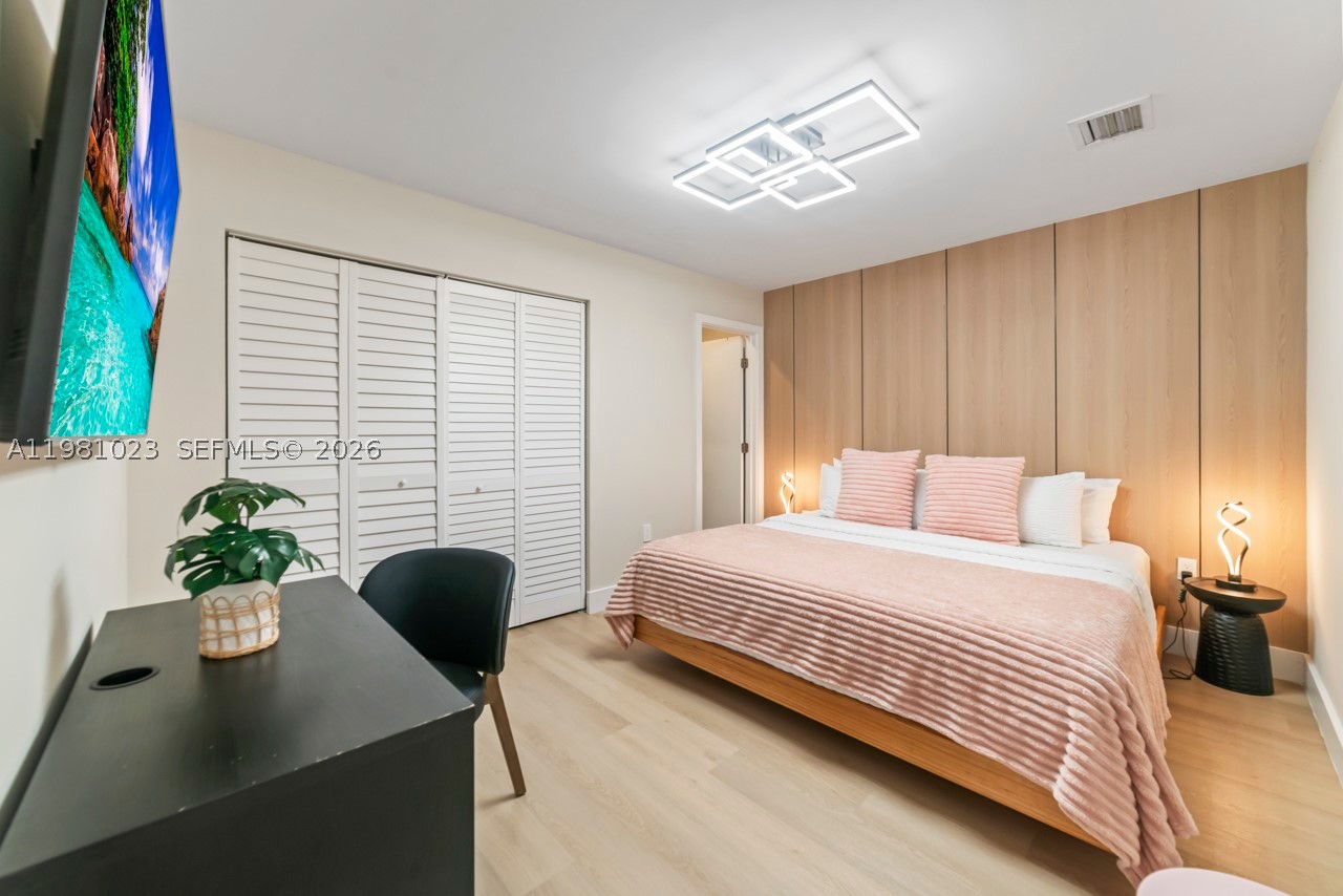 LIMEWOOD GROVE - Residential