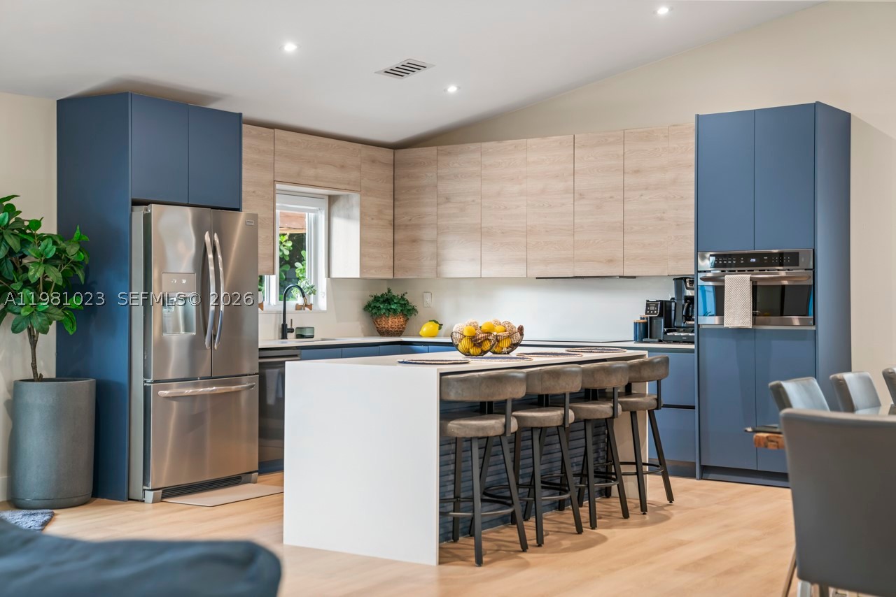 LIMEWOOD GROVE - Residential