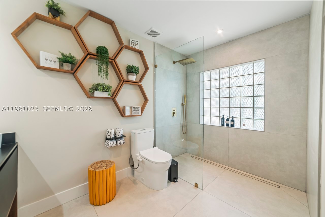 LIMEWOOD GROVE - Residential