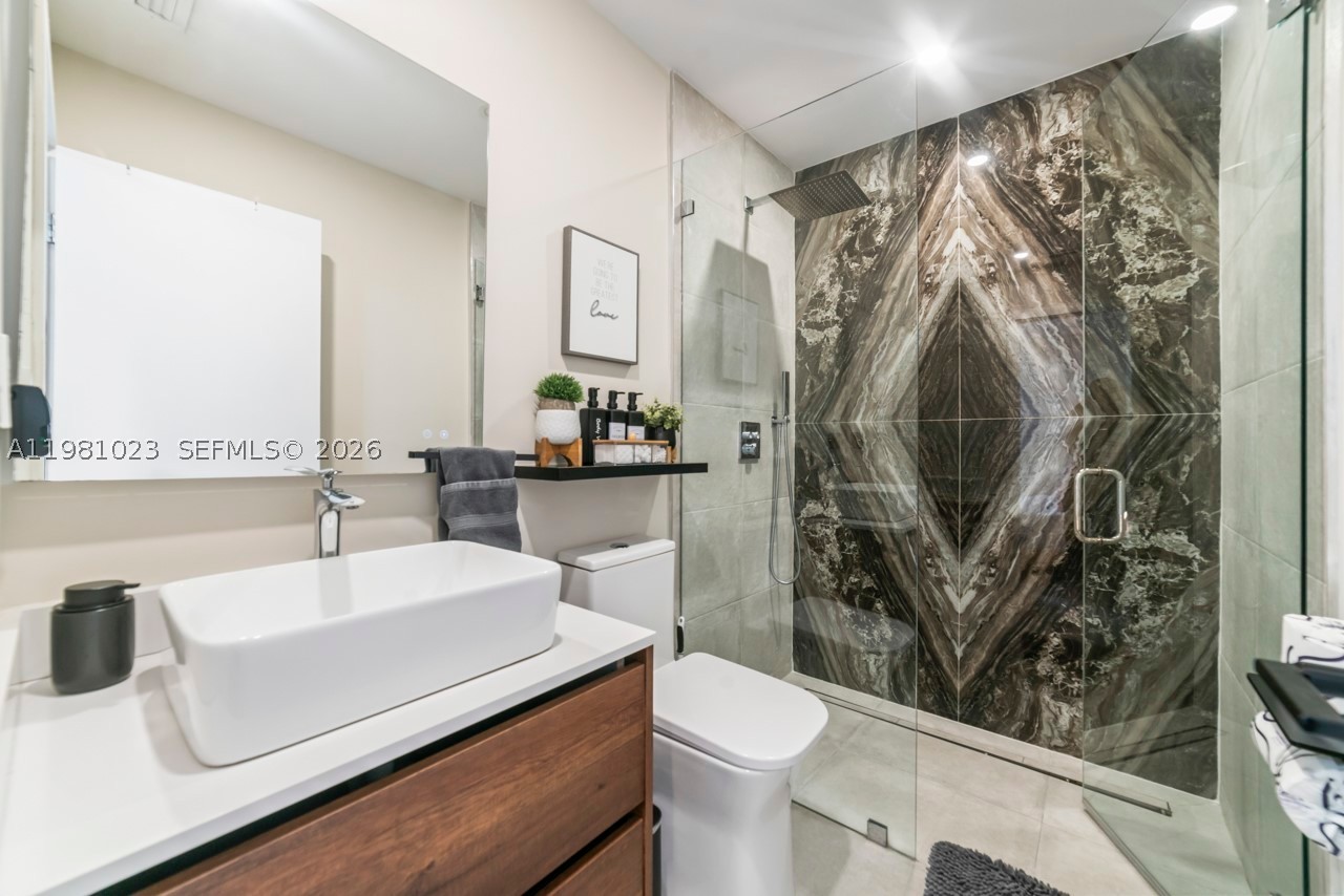 LIMEWOOD GROVE - Residential