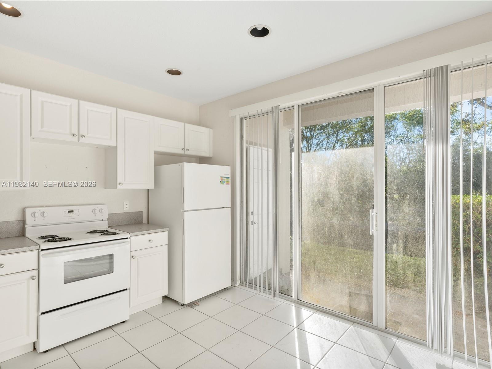 PARK PLACE AT PLANTATION - Residential