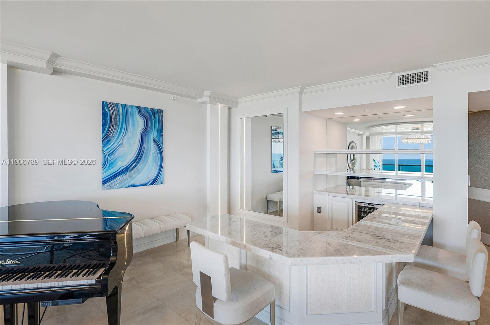 HAMPTONS SOUTH CONDO - Residential