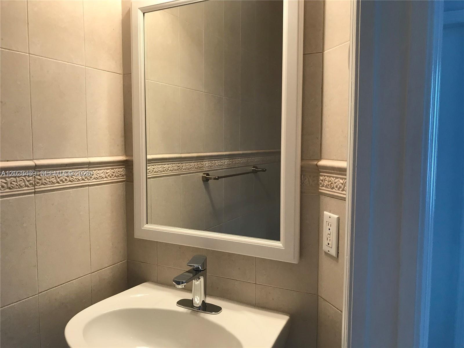 LAS BRISAS AT DORAL CONDO - Residential Lease