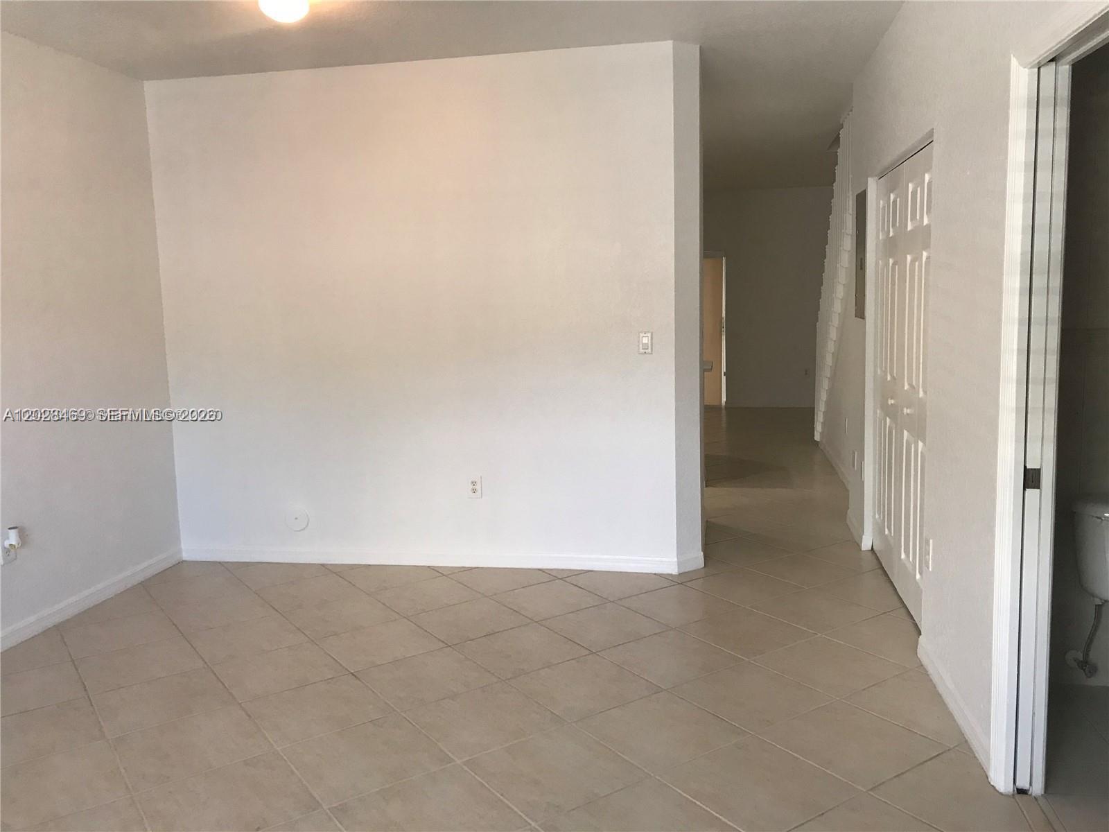 LAS BRISAS AT DORAL CONDO - Residential Lease