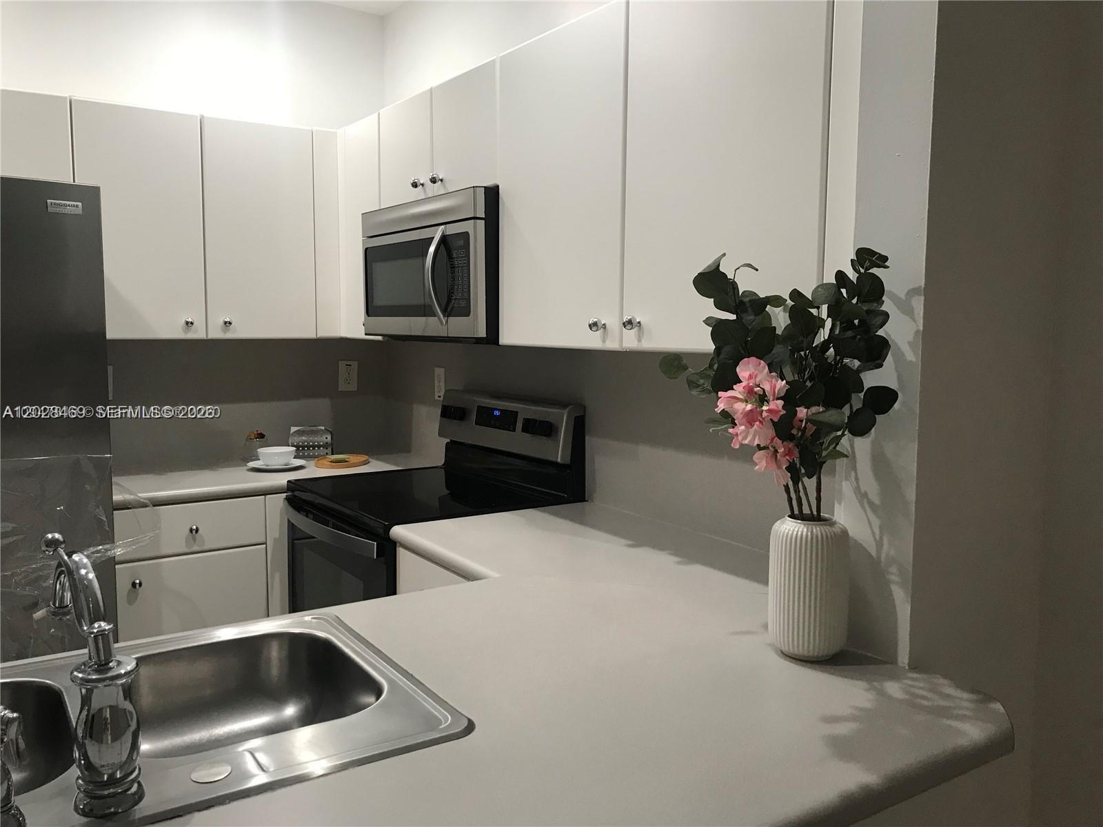 LAS BRISAS AT DORAL CONDO - Residential Lease
