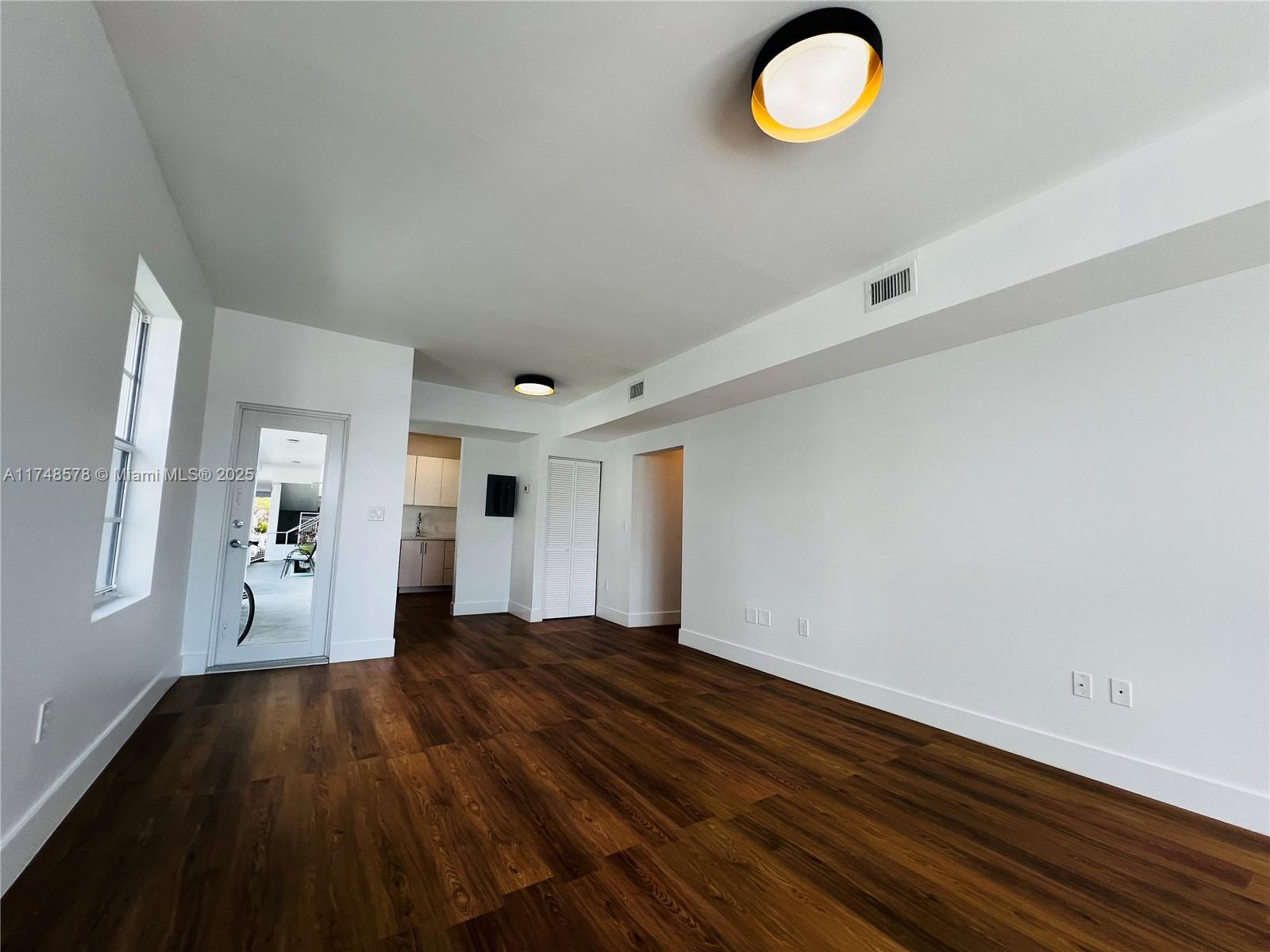 OCEANSIDE SEC ISLE OF NOR - Residential Lease