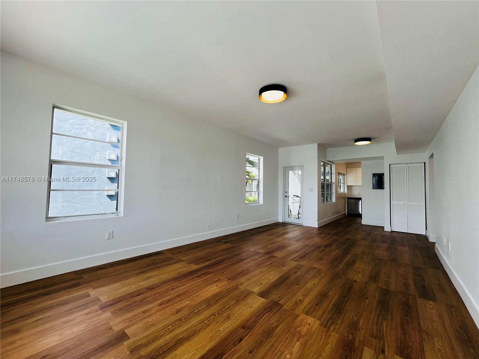 OCEANSIDE SEC ISLE OF NOR - Residential Lease
