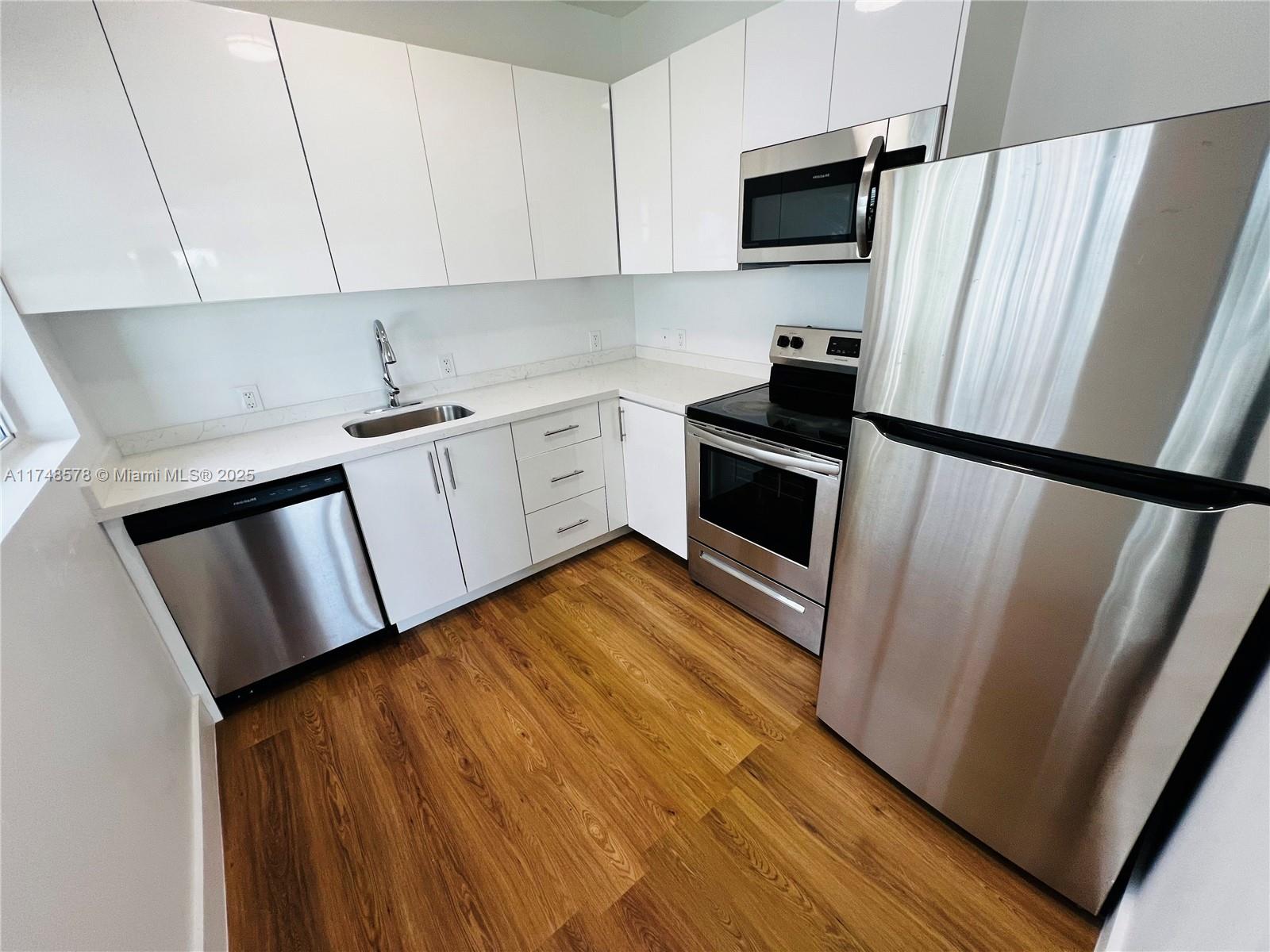 OCEANSIDE SEC ISLE OF NOR - Residential Lease