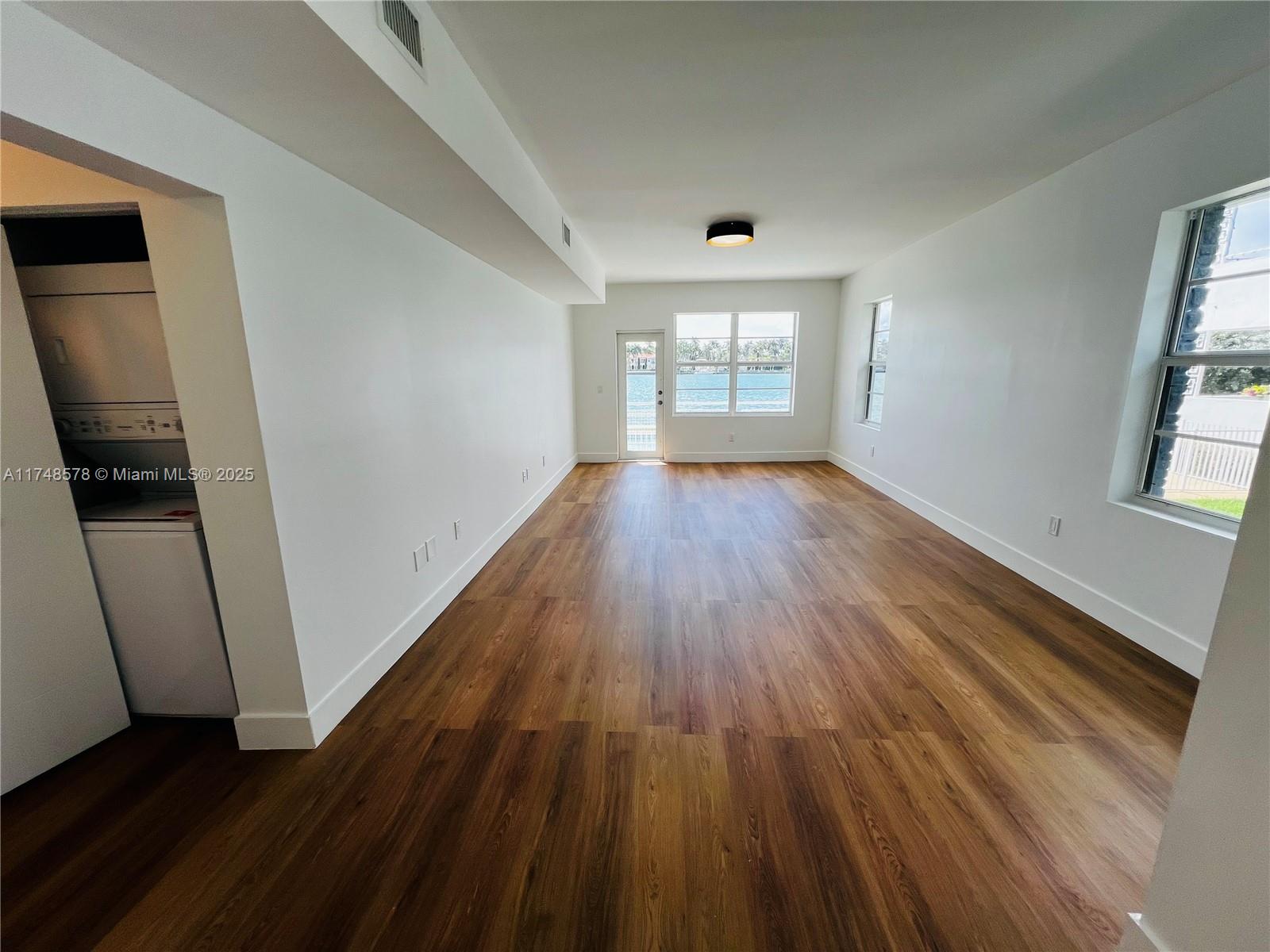 OCEANSIDE SEC ISLE OF NOR - Residential Lease