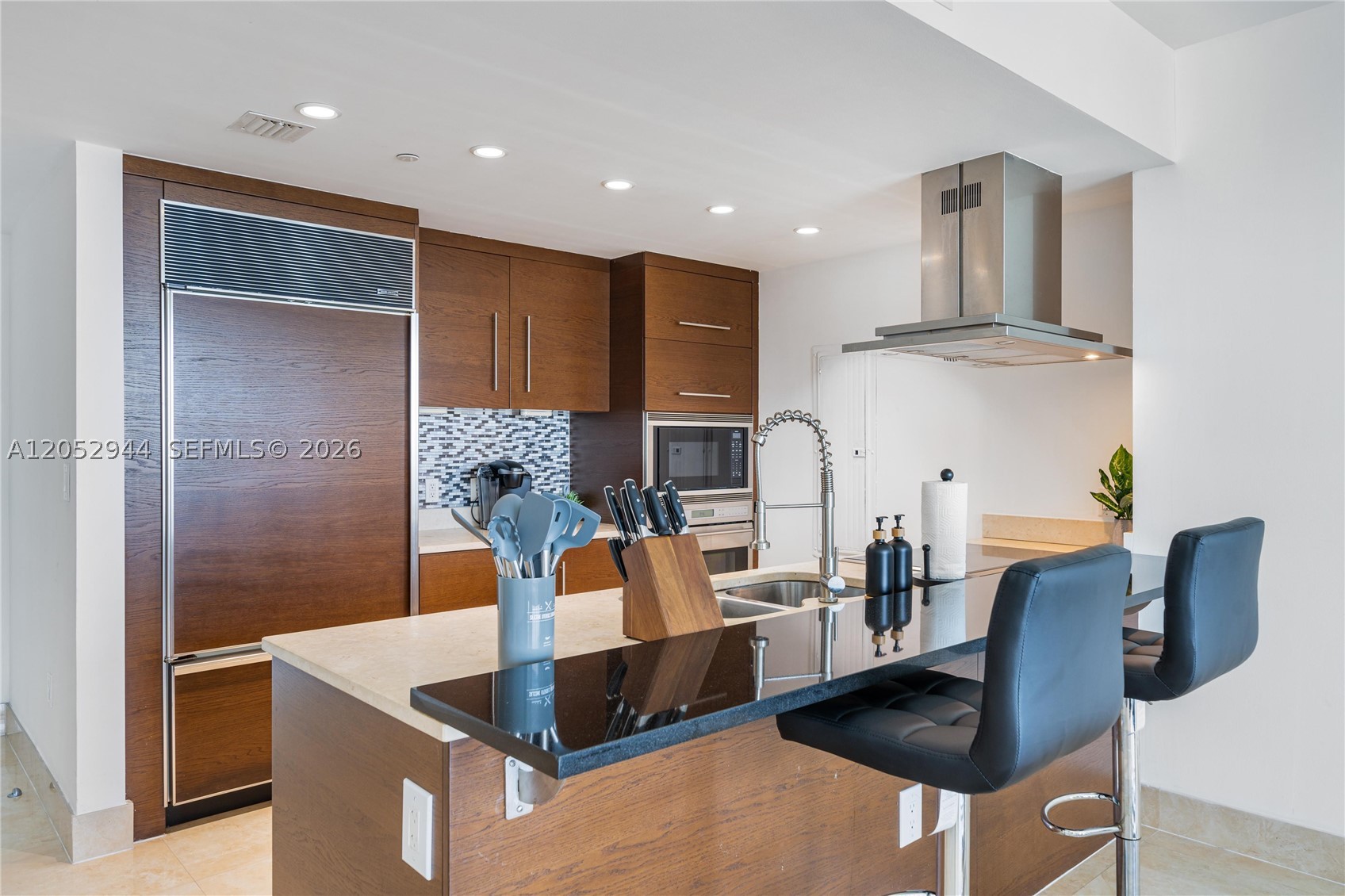 ICON BRICKELL NO TWO - Residential