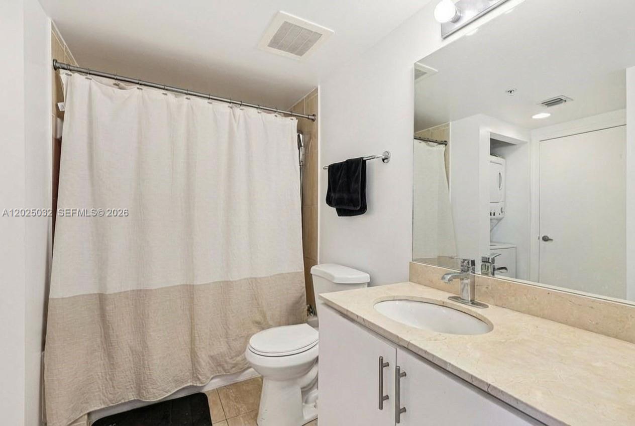 OPERA TOWER CONDO - Residential Lease