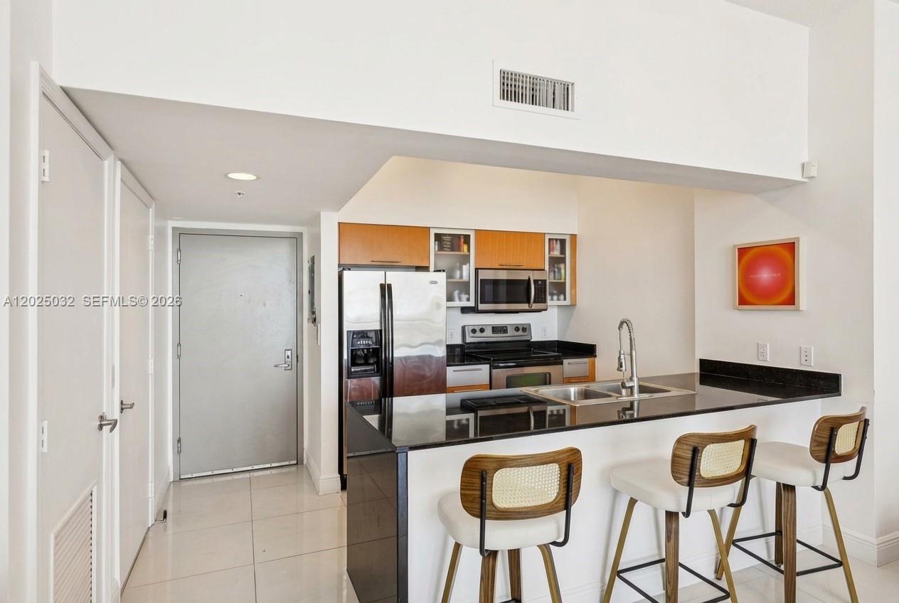 OPERA TOWER CONDO - Residential Lease