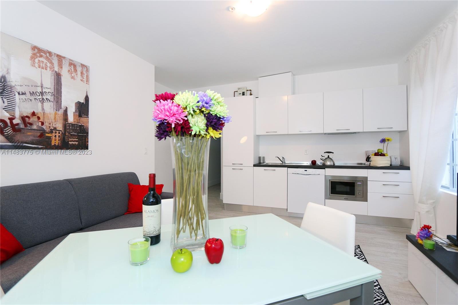 DANIELE CONDO - Residential Lease