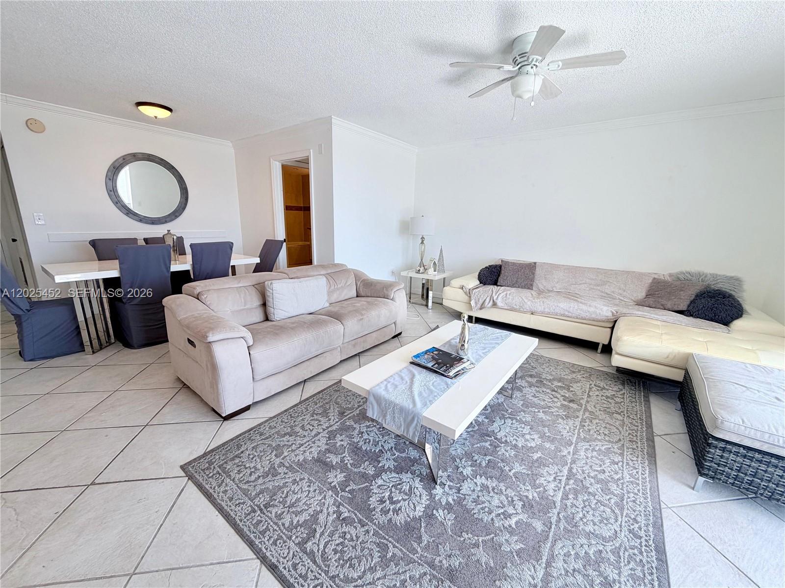 Penthouse unit at Commodore plaza. Offering panoramic views to the ocean and intracoastal. Unit offers split floor plan, extra large balcony, two full bathroom and large bedrooms. Fully furnished unit. Cable and Wi-Fi included in rent. Building is walking distance to grocery stores and restaurants and short distance to Aventura mall and Bal Harbour shops. Call for showings.