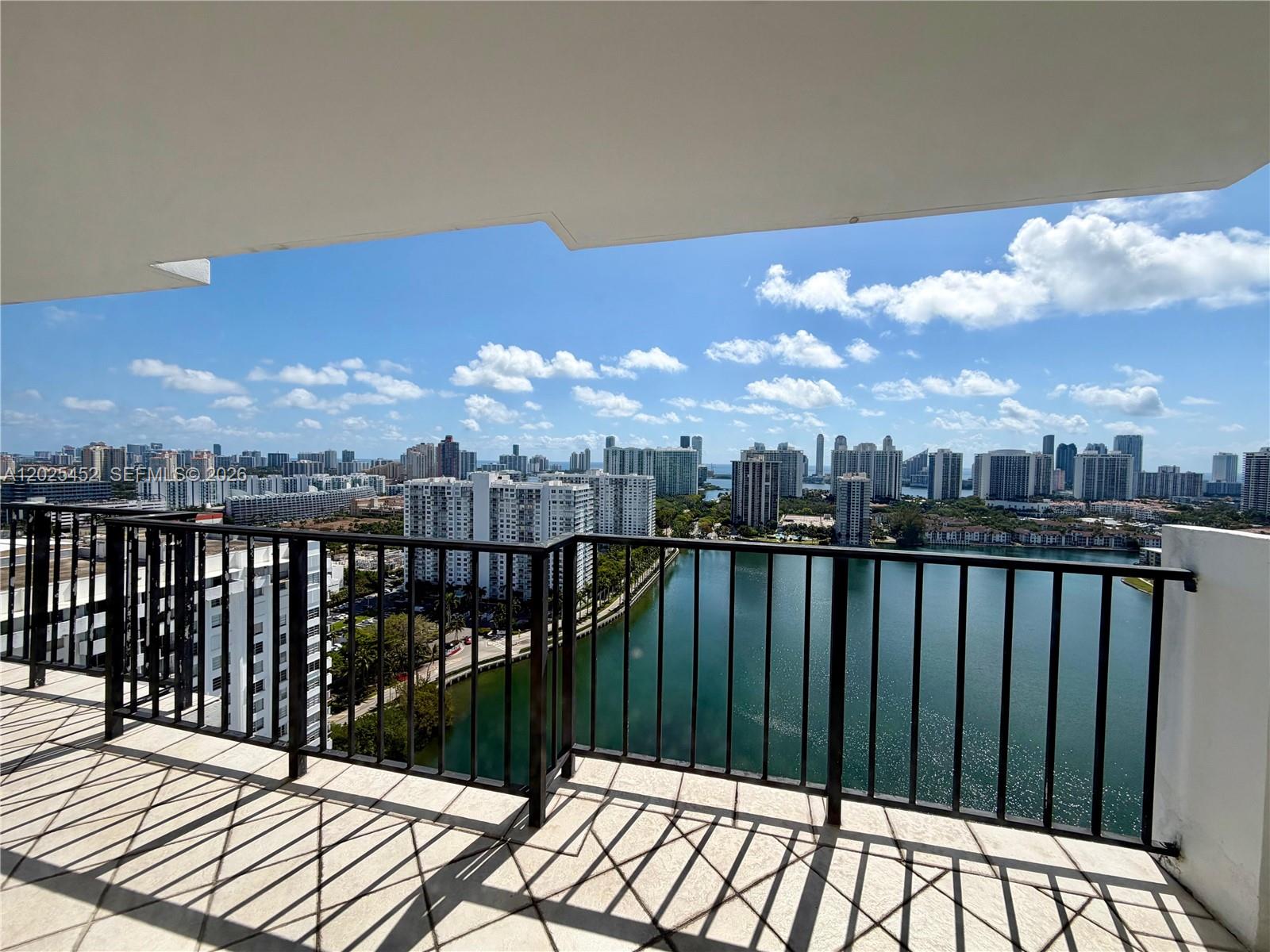 COMMODORE PLAZA CONDO - Residential Lease