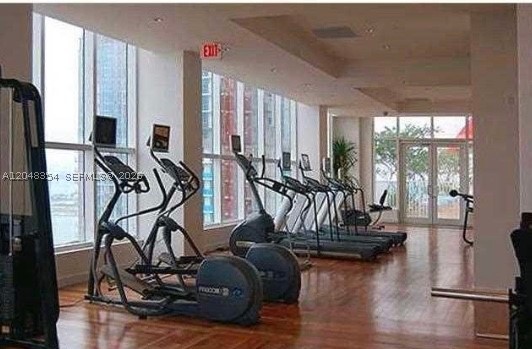 THE LOFT DOWNTOWN II COND - Residential