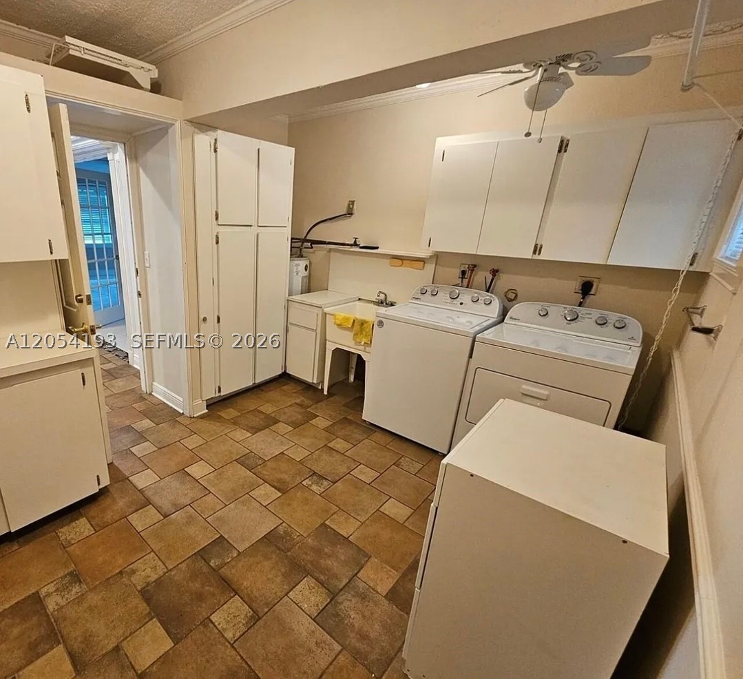 WOODLANDS SEC SEVEN - Residential Lease