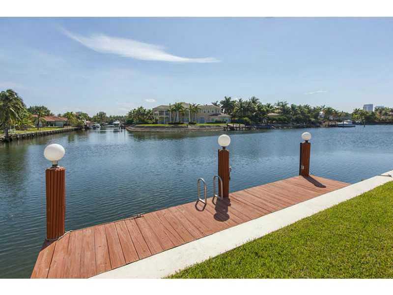 HOLLYWOOD GOLF ESTATES SE - Residential Lease
