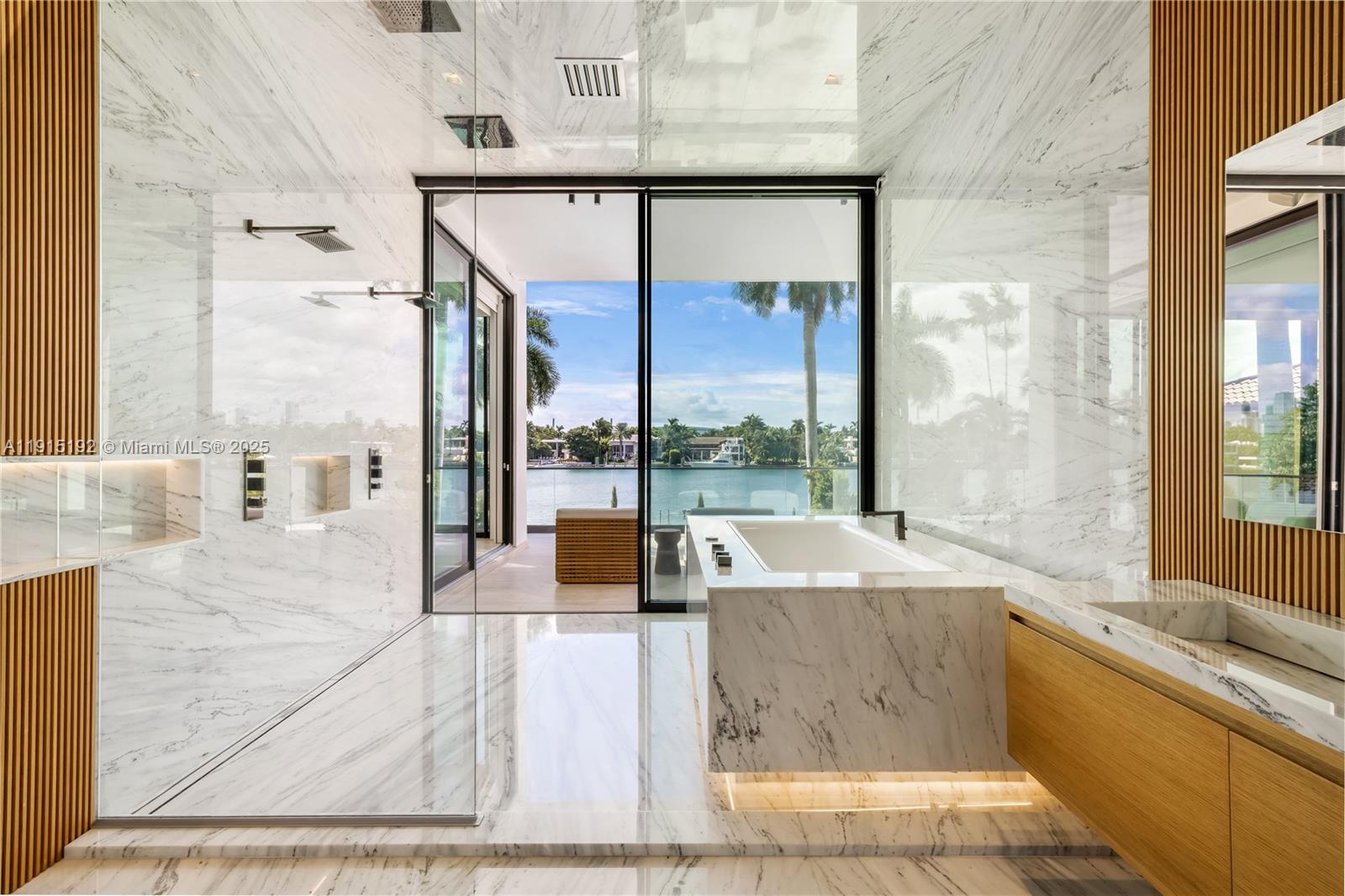 HIBISCUS ISLAND - Residential