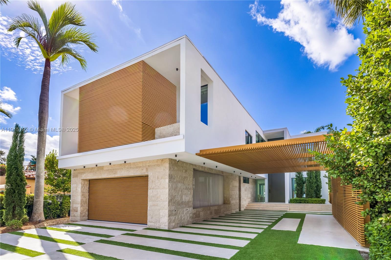 HIBISCUS ISLAND - Residential