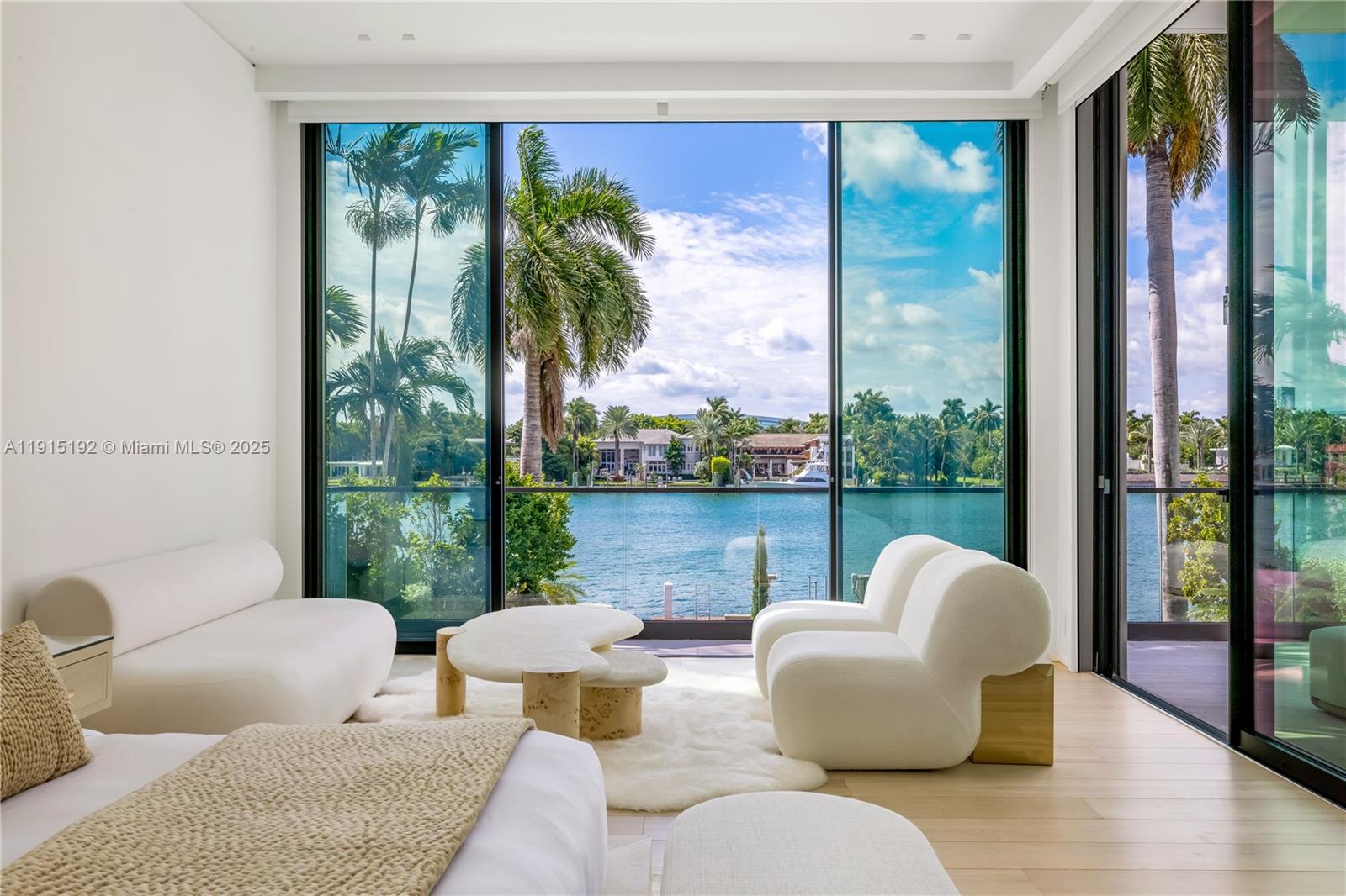 HIBISCUS ISLAND - Residential
