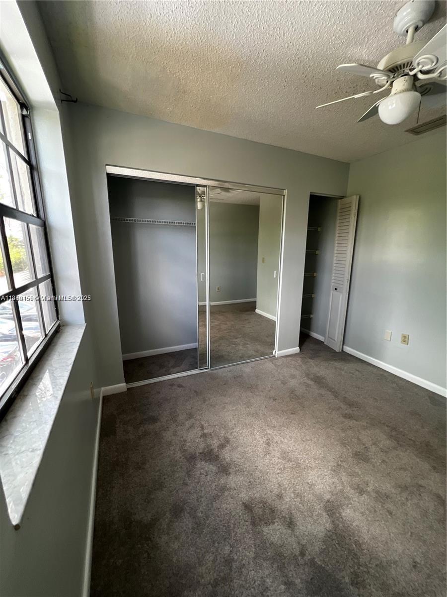 LAKESHORE CONDO 6 - Residential