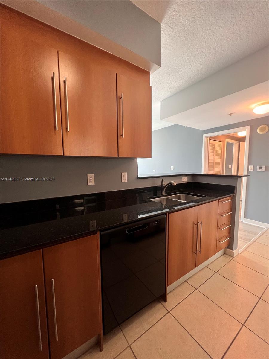 ONE MIAMI EAST CONDO - Residential Lease