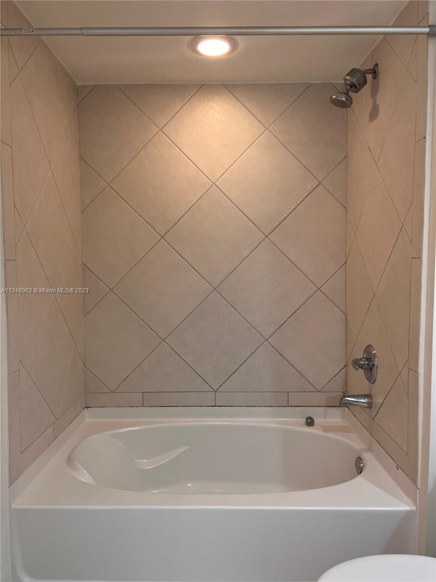 ONE MIAMI EAST CONDO - Residential Lease