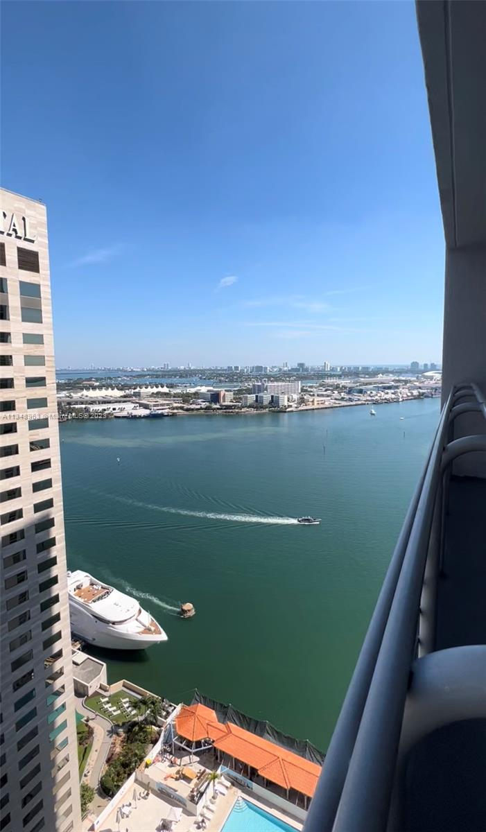 ONE MIAMI EAST CONDO - Residential Lease