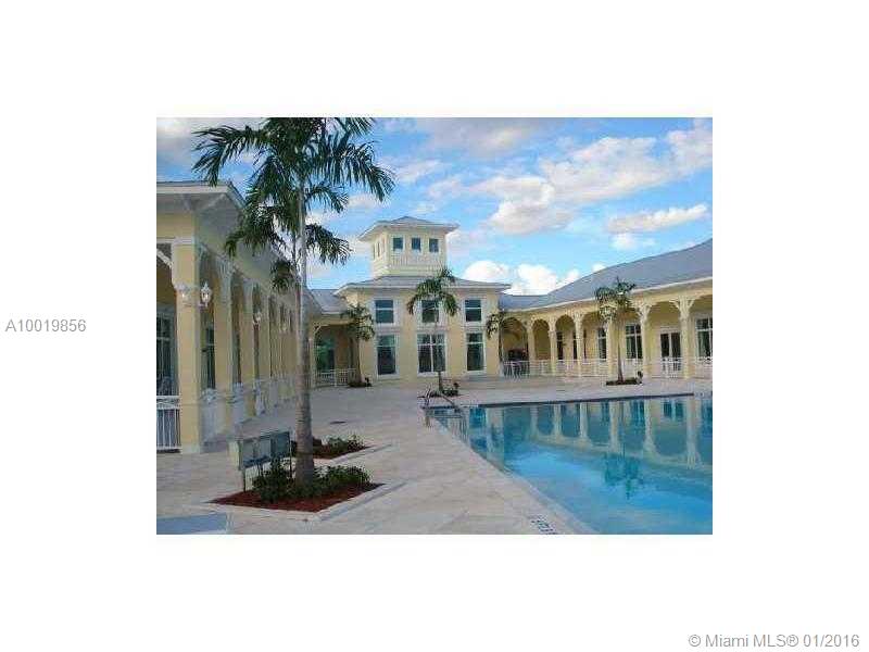 FANTASTIC RENTAL PROPERTY FIJI ISLES!!! THIS SPACIOUS 2/2.5 TOWNHOUSE BUILT IN 2006. FEATURES ALL TILE ON 1ST FLOOR, CARPET UPSTAIRS, NEUTRAL PAINT, GRANITE COUNTER TOPS, STAINLESS STEEL APPLIANCES, WASHER/DRYER WITH A SPACIOUS LAYOUT. ASKING 24 HOUR NOTICE TO SHOW PLEASE. EWM TO RUN CREDIT/BACKGROUND APPLICATION $35 PER PERSON OVER 18+ YEARS OLD.