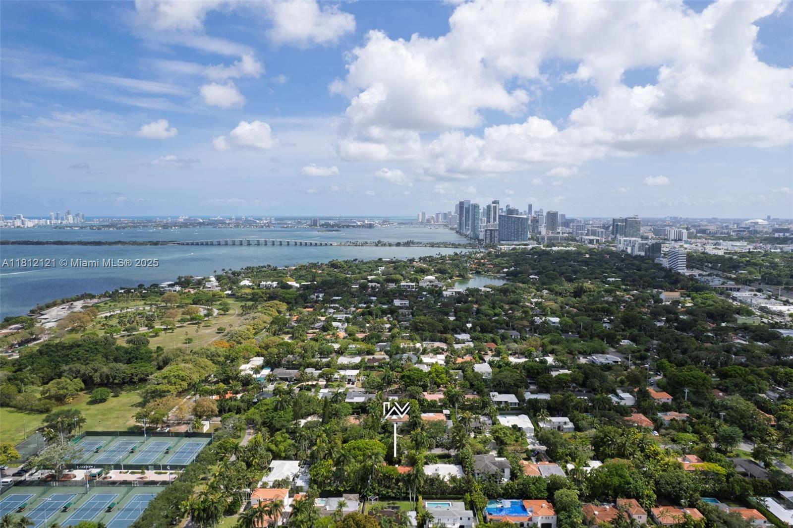 BAYSHORE PLAZA - Residential