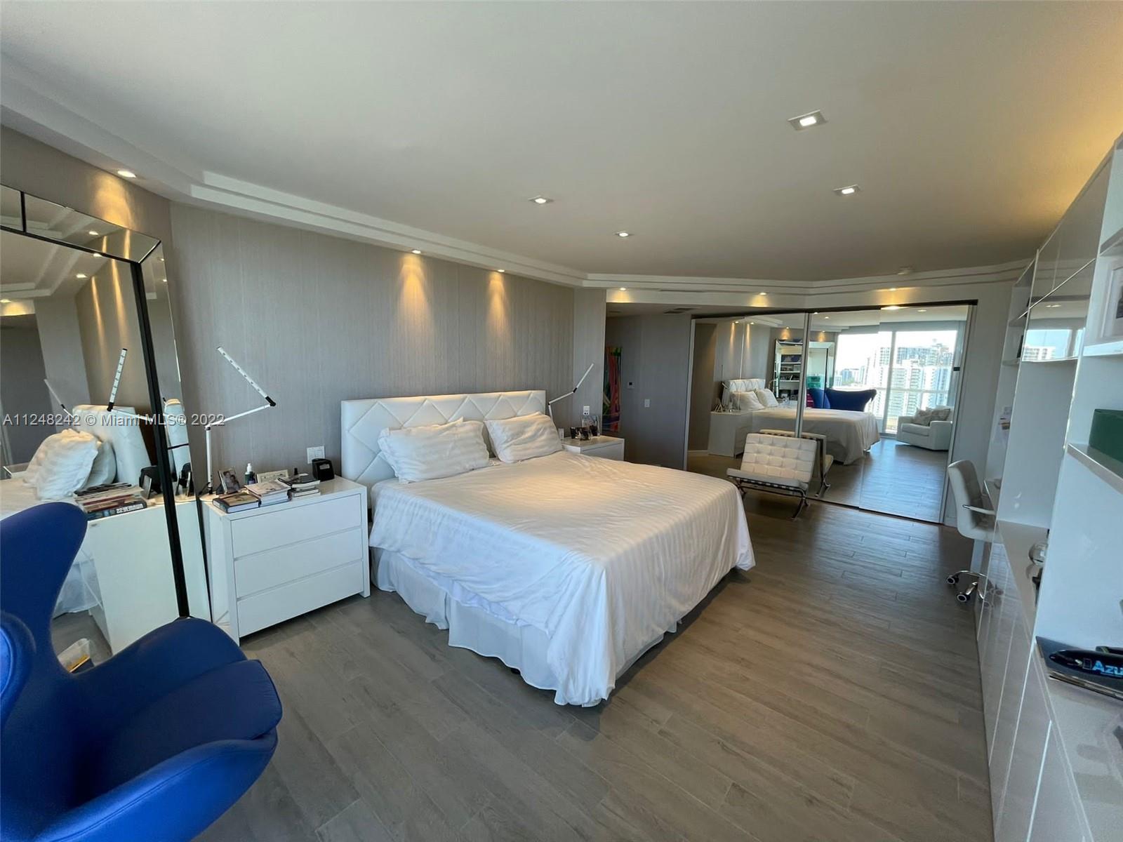ATLANTIC III AT THE POINT - Residential