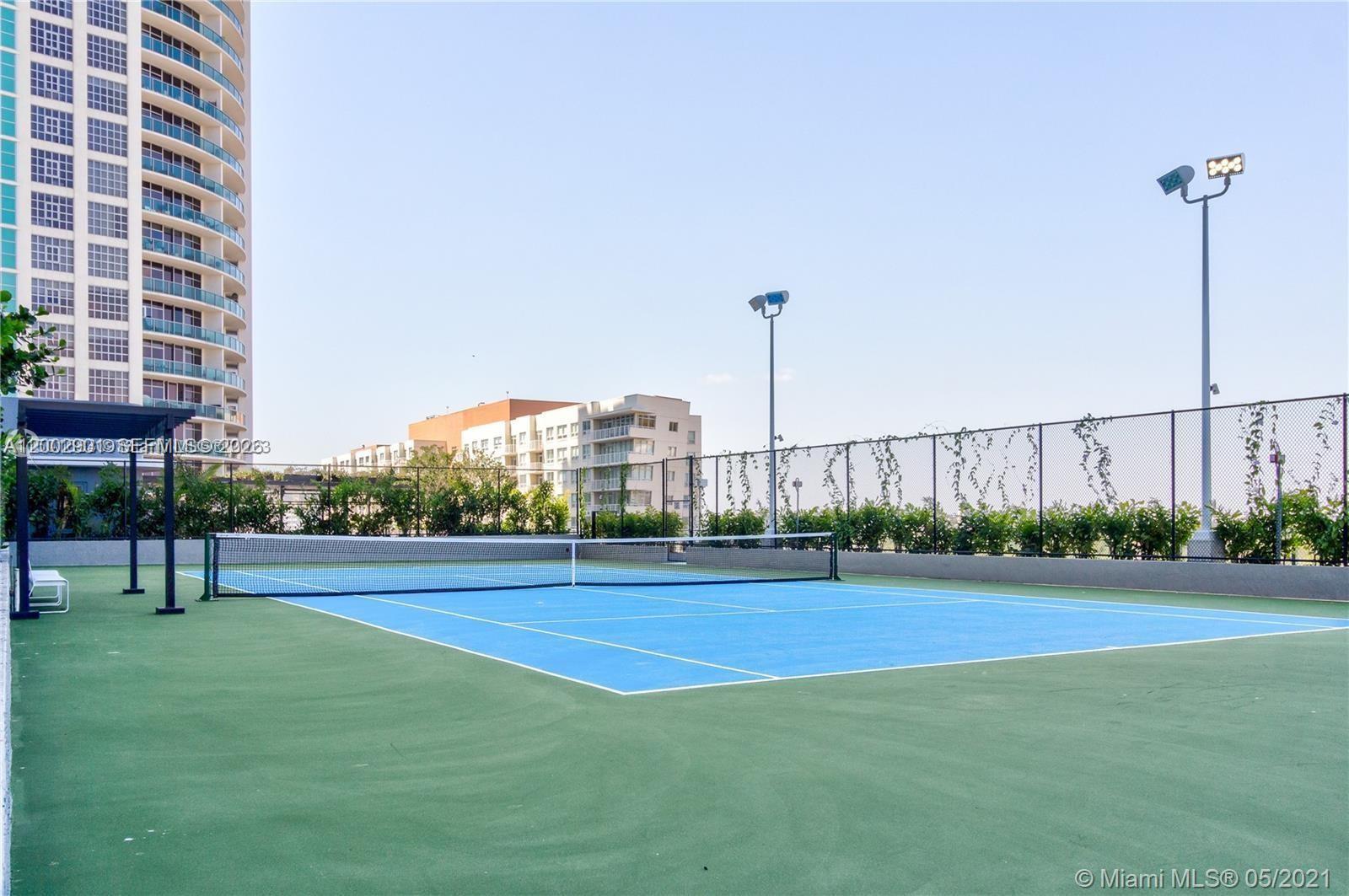 3401 MIDTOWN CONDO - Residential