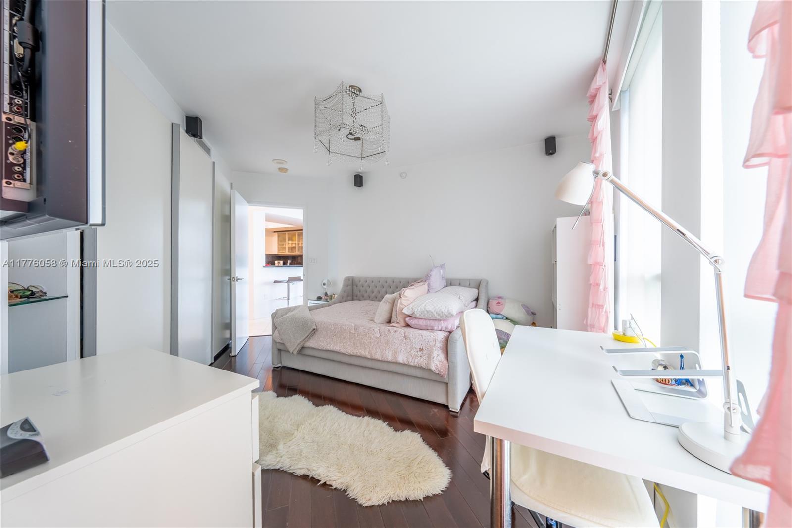 AZURE CONDO - Residential Lease
