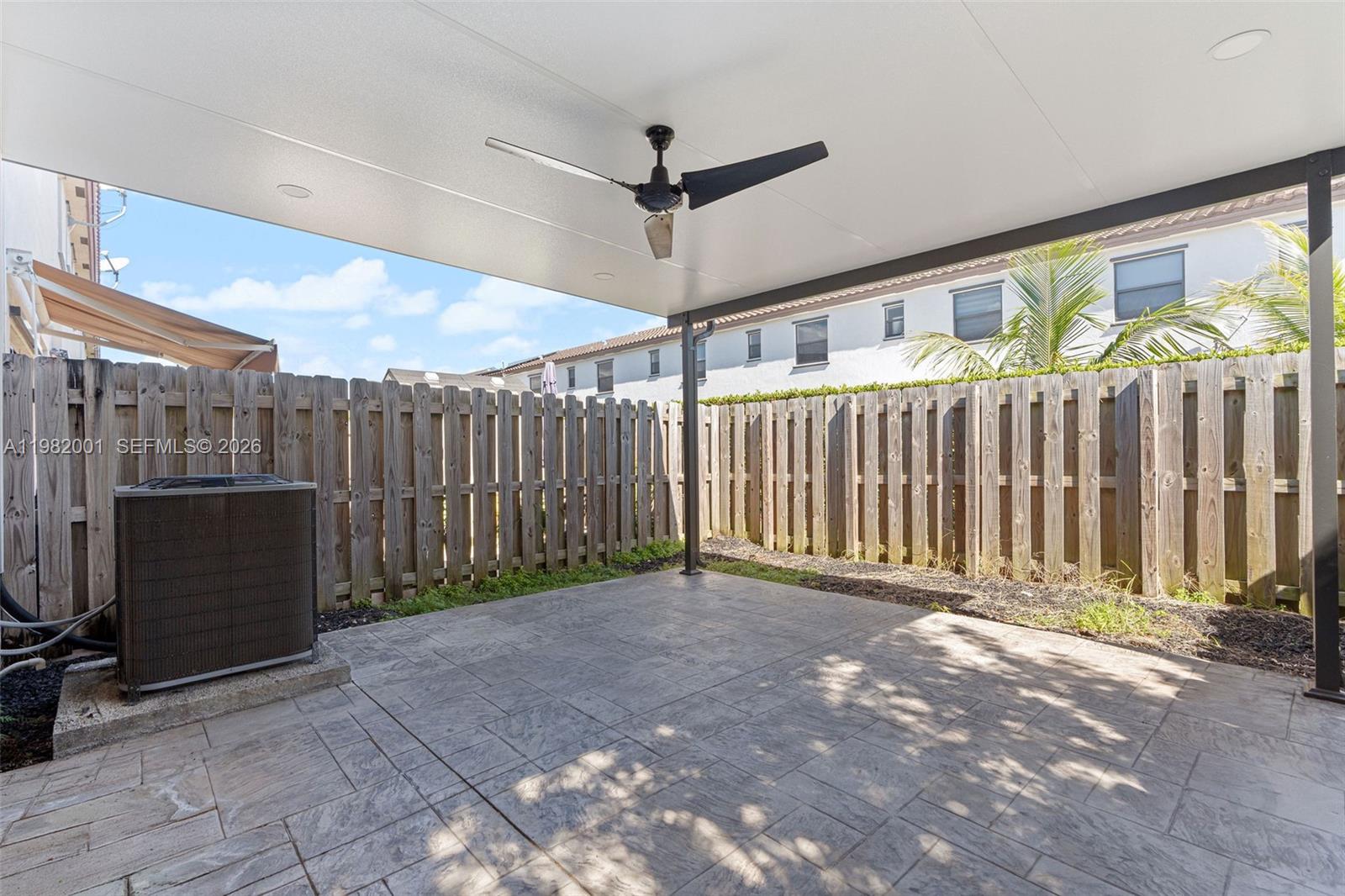 COCO PALM ESTATES - Residential