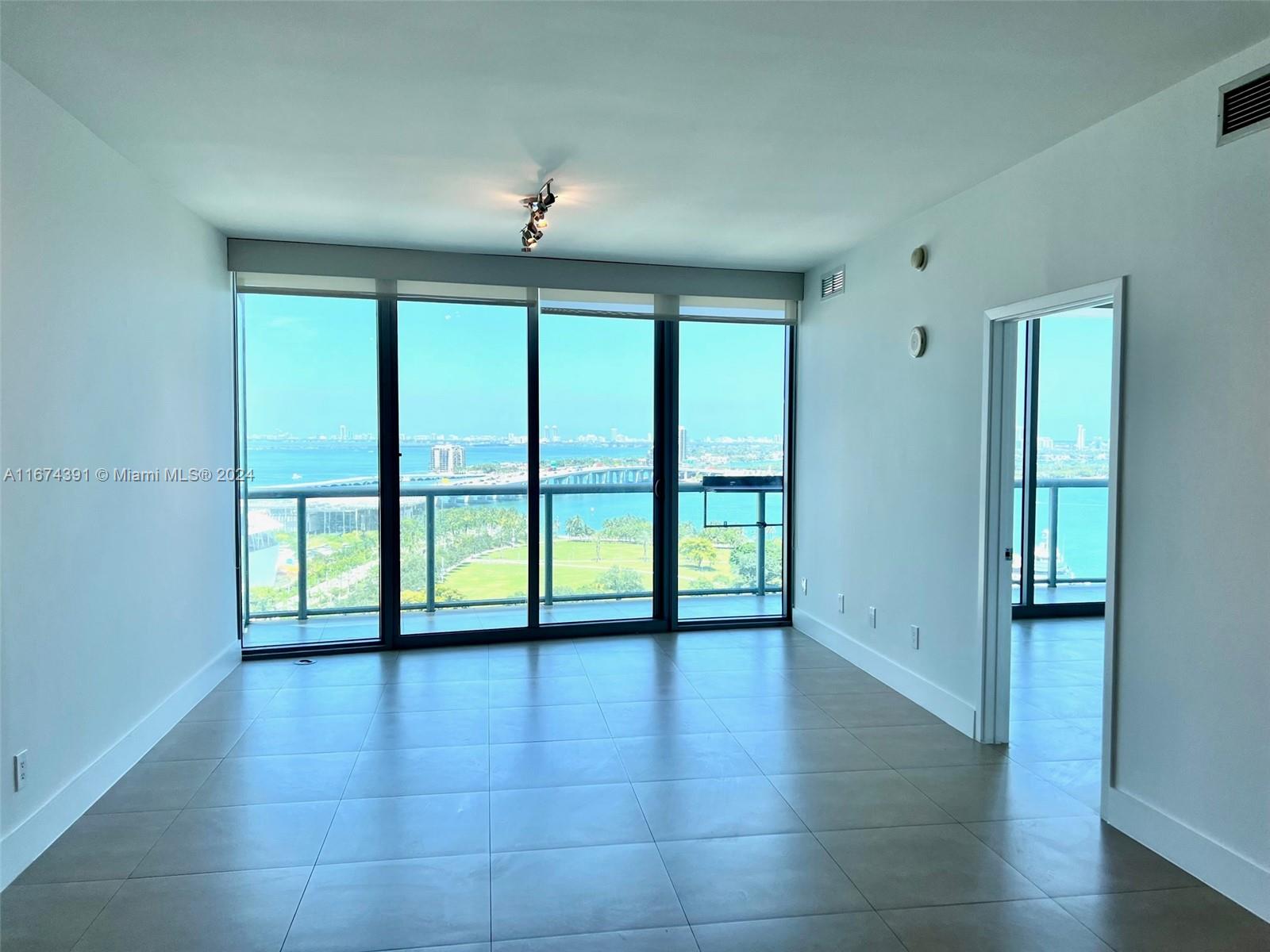 MARINABLUE CONDO - Residential