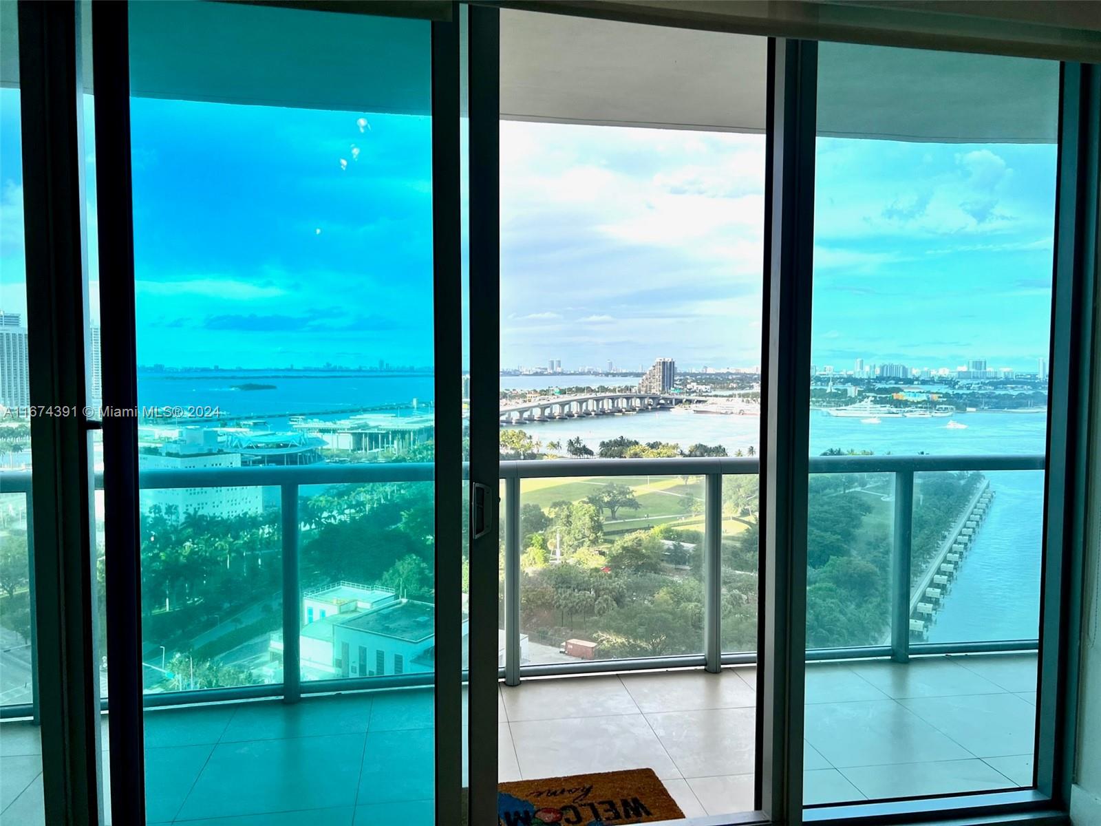 MARINABLUE CONDO - Residential
