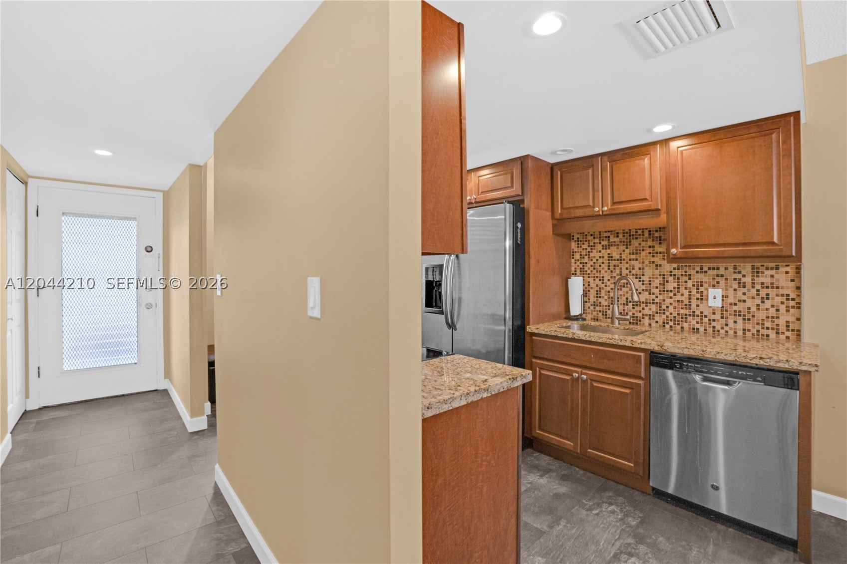 CYPRESS CHASE CONDO NO 2 - Residential