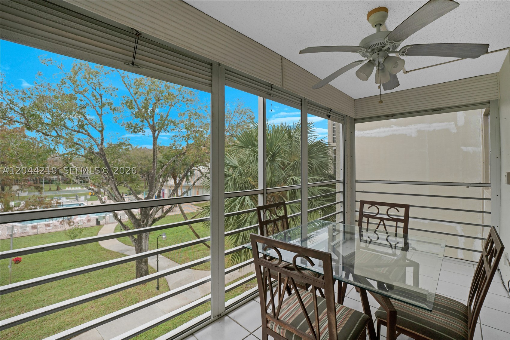 CYPRESS CHASE CONDO NO 2 - Residential