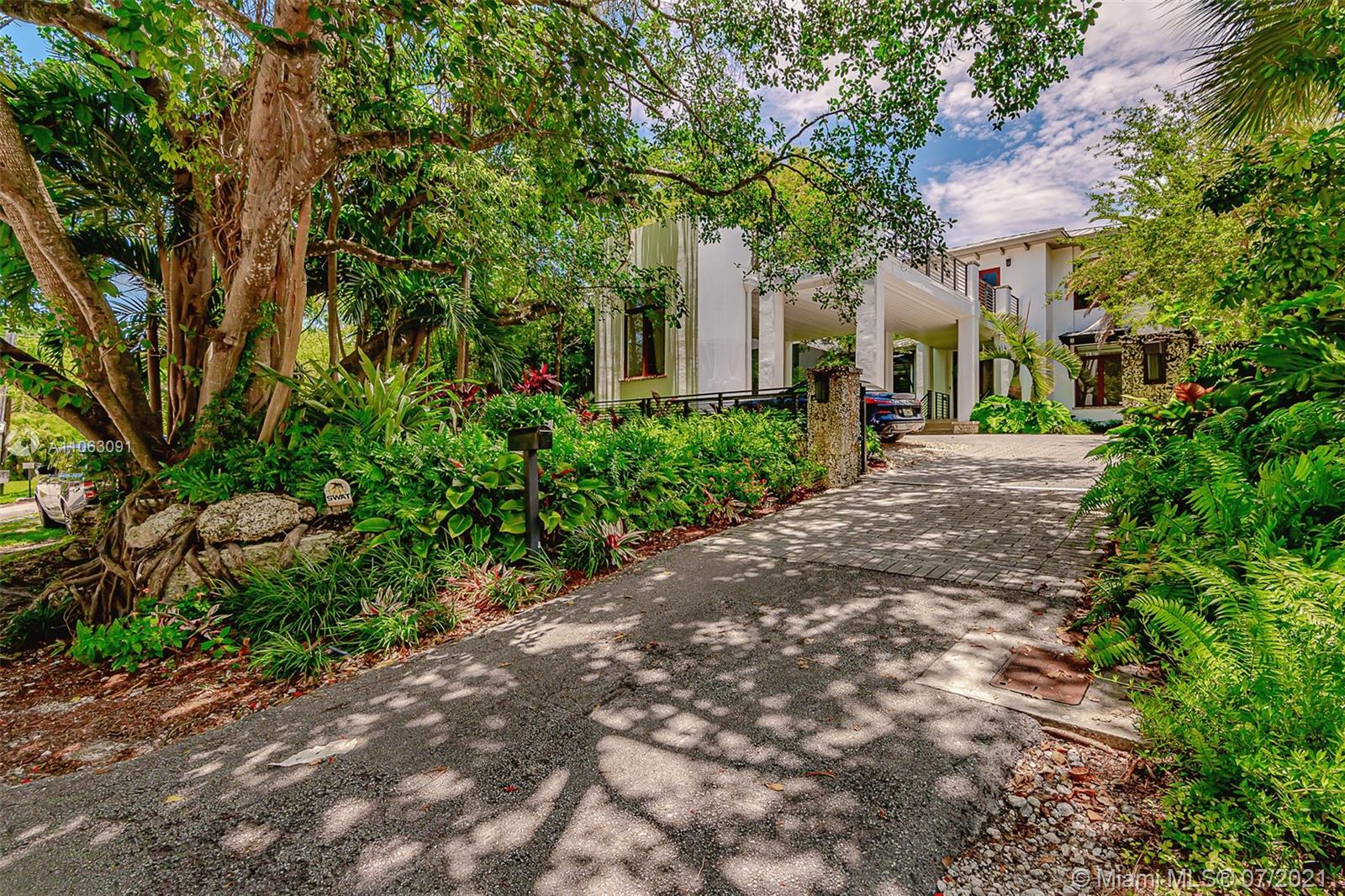 BRICKELL FLAGLER - Residential
