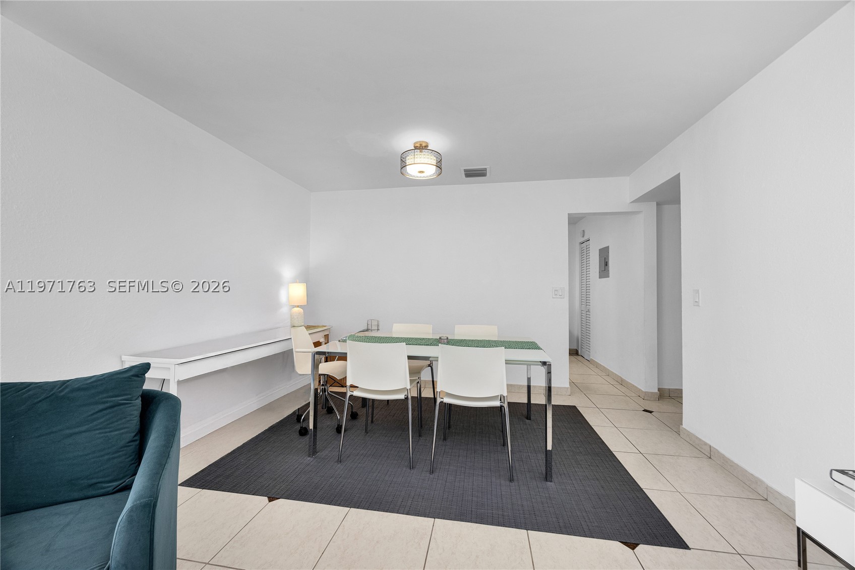 KINGS CREEK SO CONDO - Residential