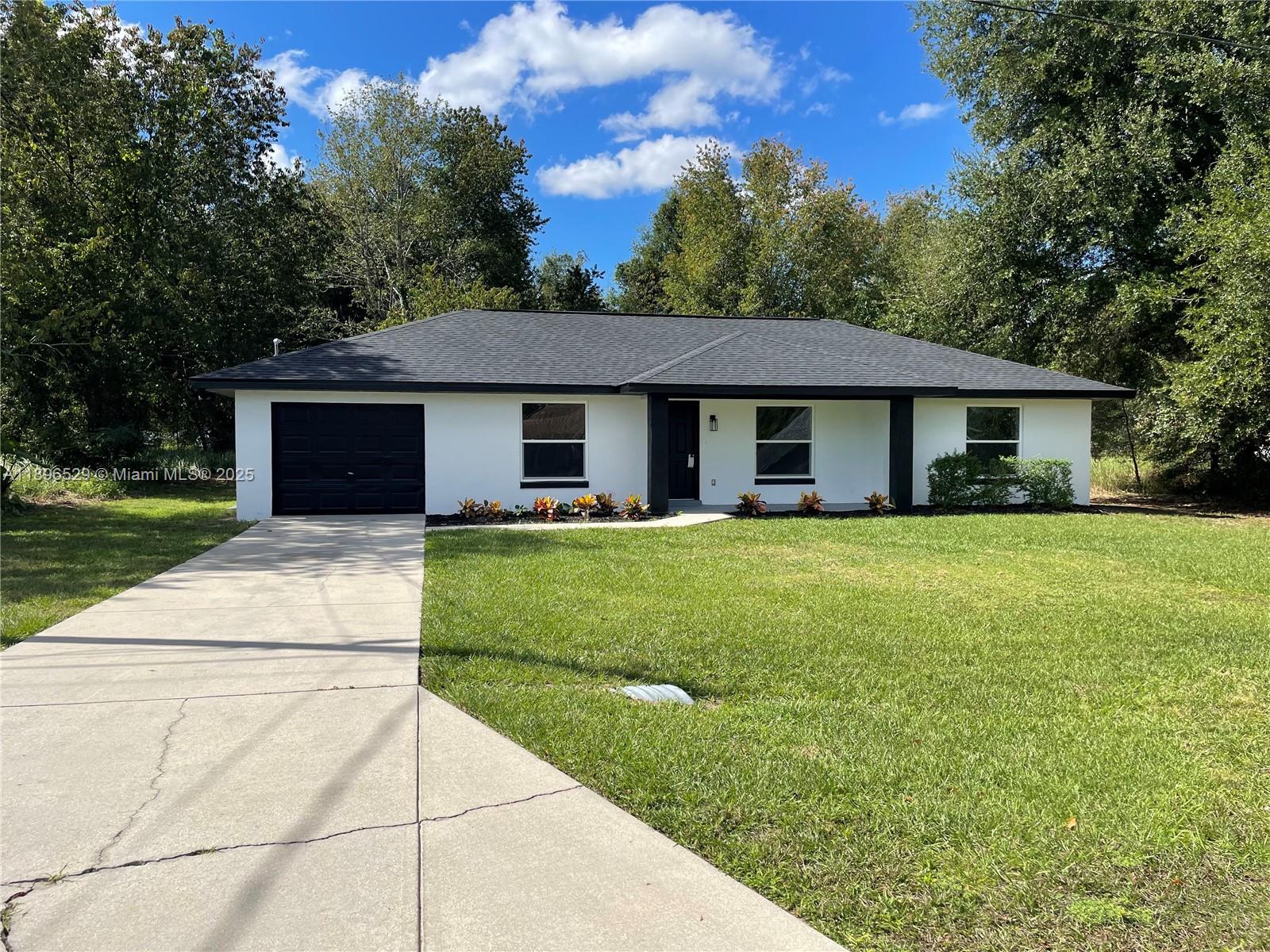 SILVER SPRINGS SHORES UNIT - Residential Lease