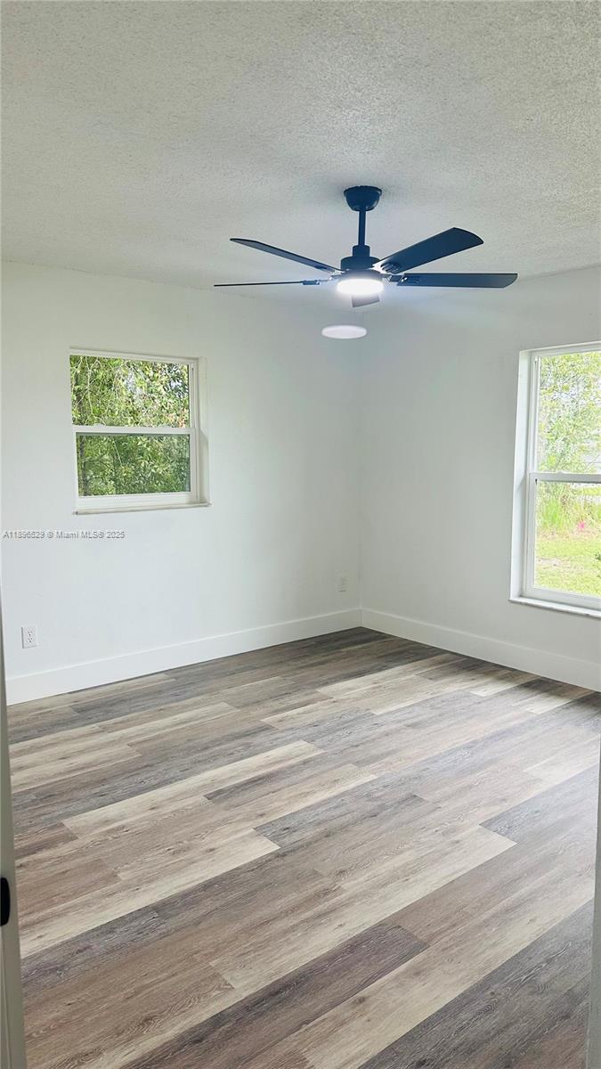 SILVER SPRINGS SHORES UNIT - Residential Lease