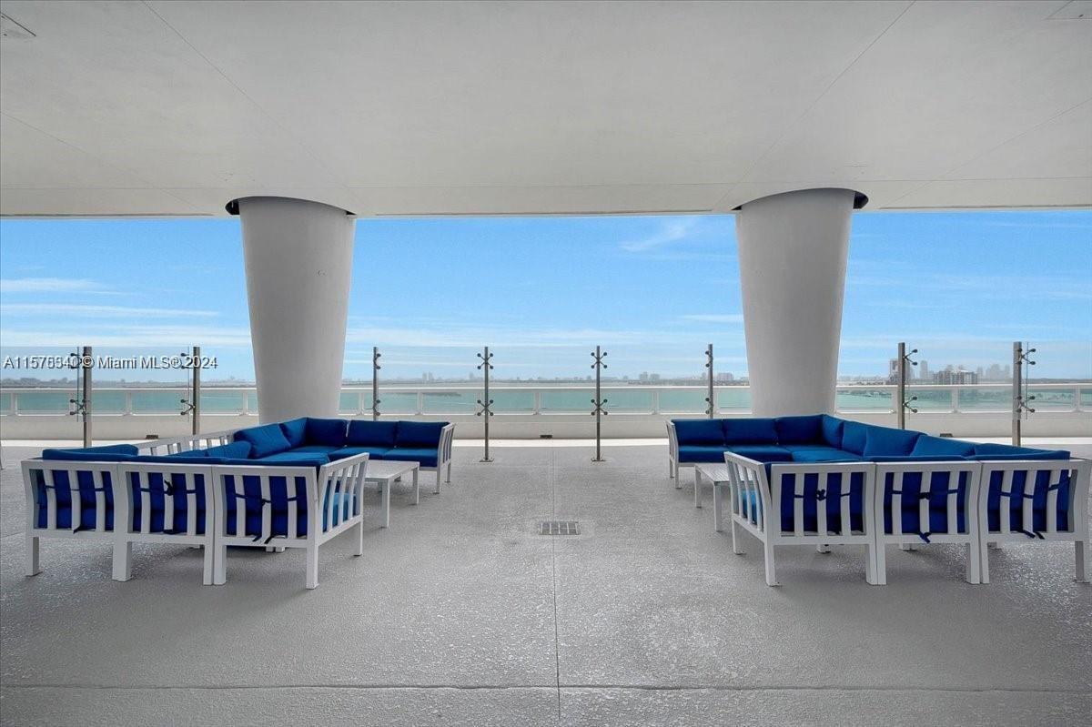 1800 CLUB CONDO - Residential