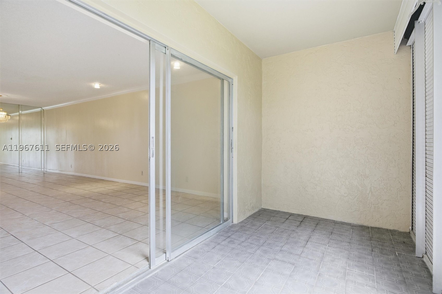 INVERRARY COUNTRY CLUB - Residential