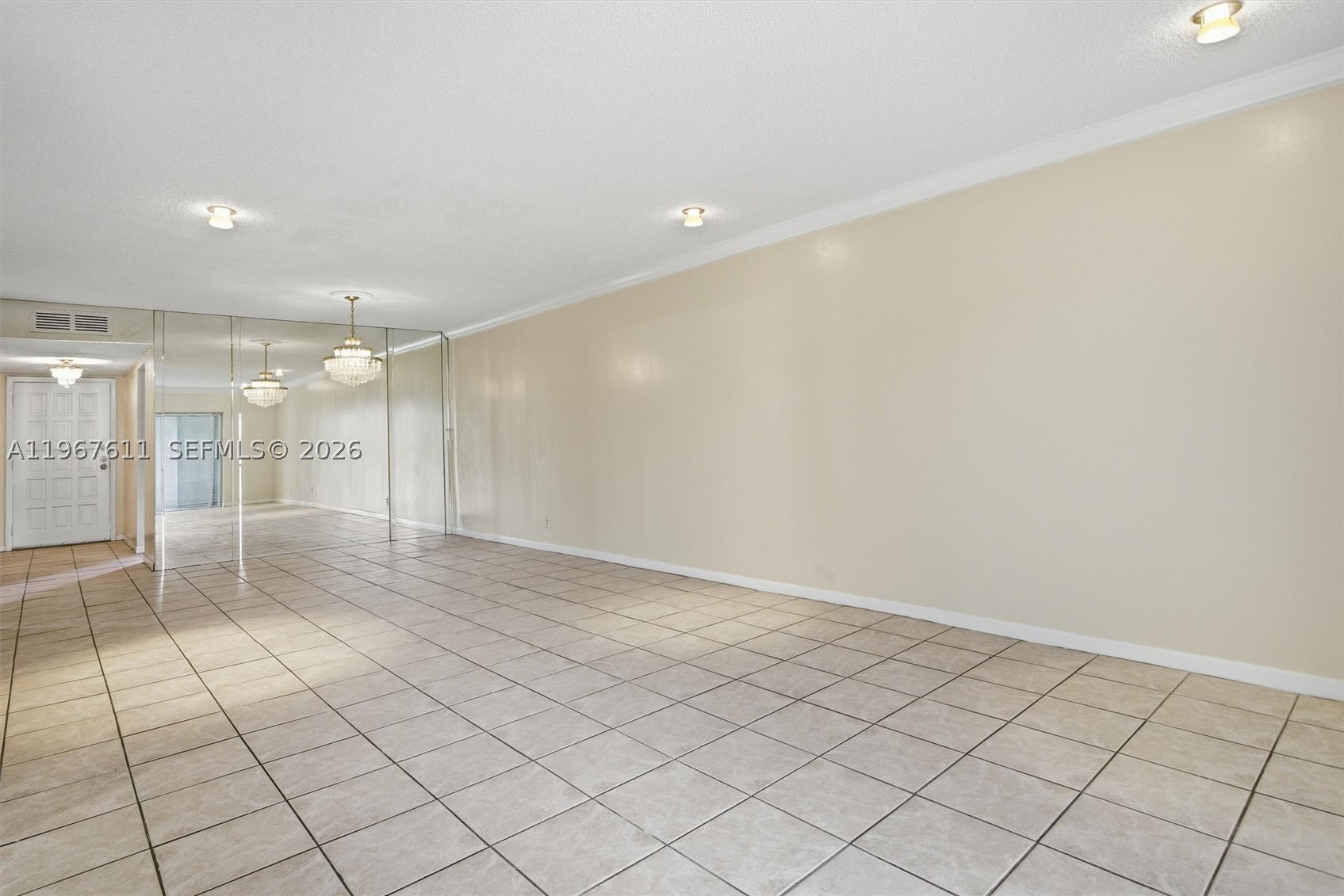 INVERRARY COUNTRY CLUB - Residential