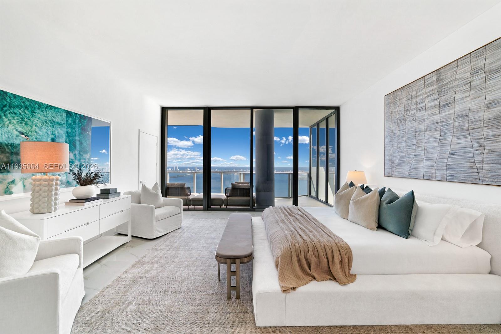 ¤BAY BREEZE - Residential