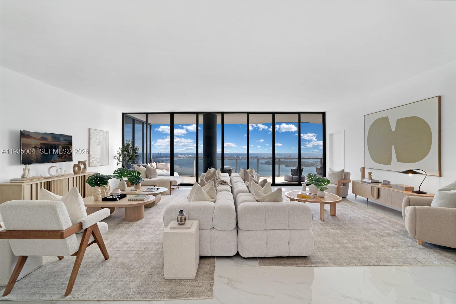 ¤BAY BREEZE - Residential