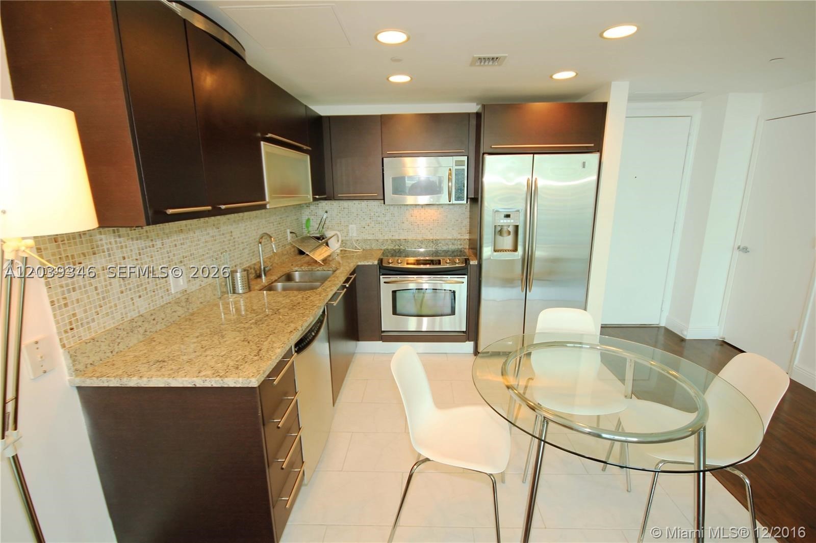 THE PLAZA 851 BRICKELL CO - Residential