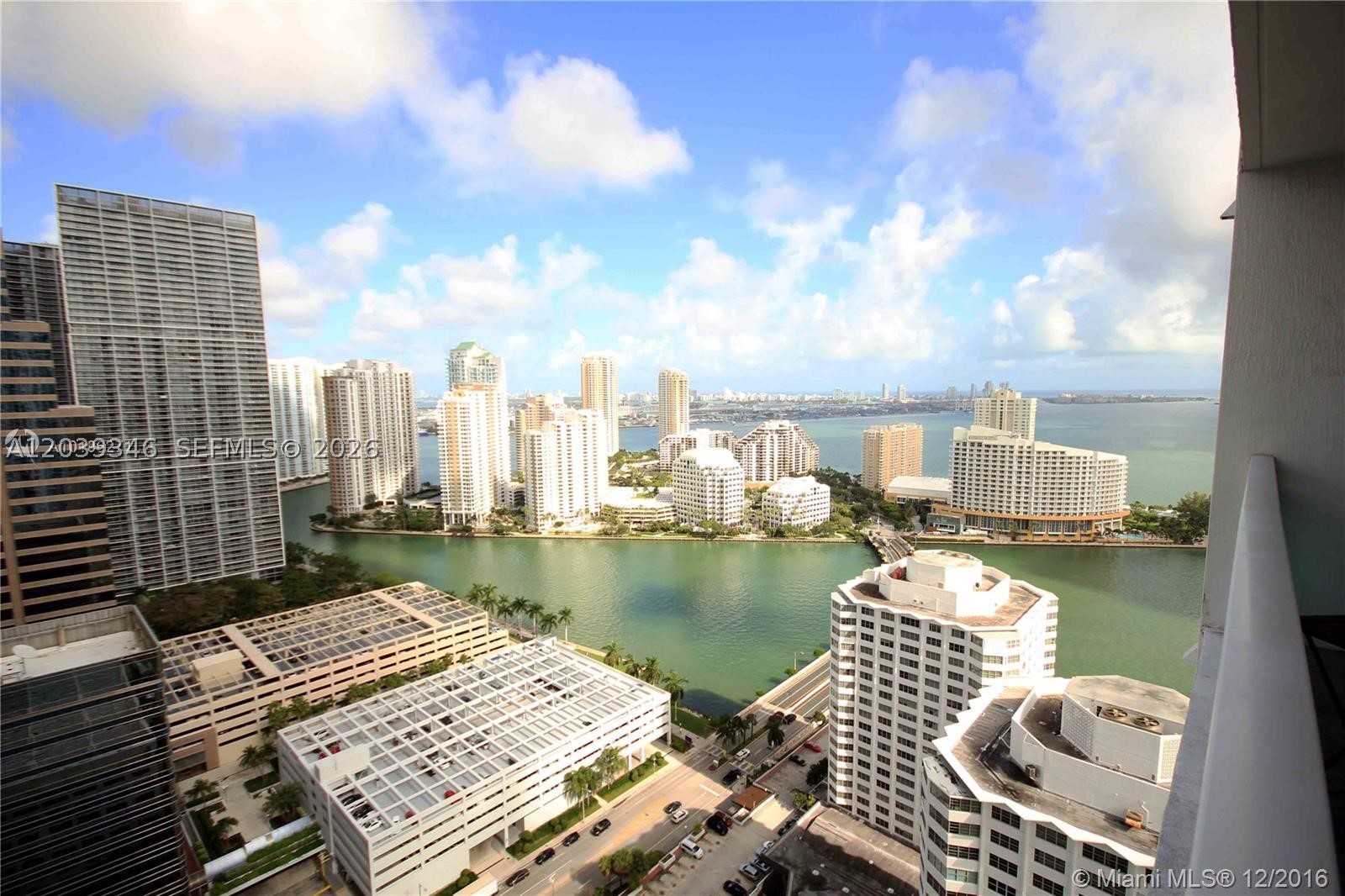 THE PLAZA 851 BRICKELL CO - Residential